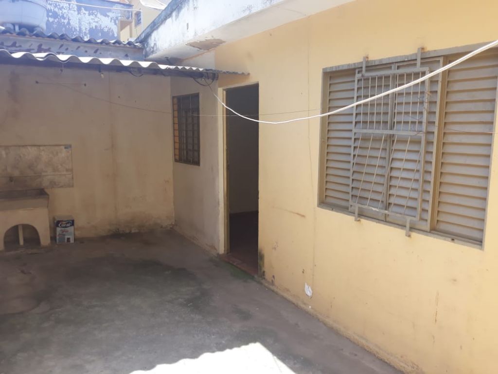 Imobiliária Freitas Neto em Alfenas - casa(6).jpeg