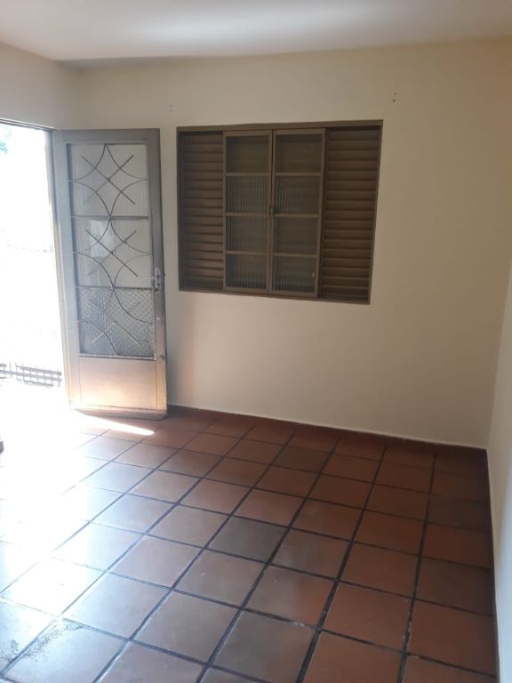 Imobiliária Freitas Neto em Alfenas - casa(8).jpeg