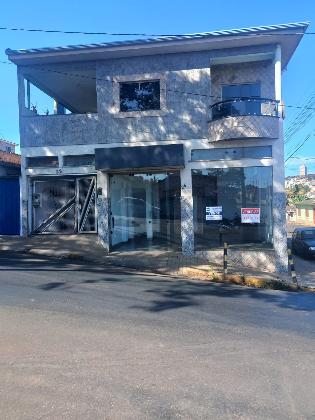 Imobiliária Freitas Neto em Alfenas - a21c05d2-2e61-4f38-91ca-0b85ebb343fe.jpg