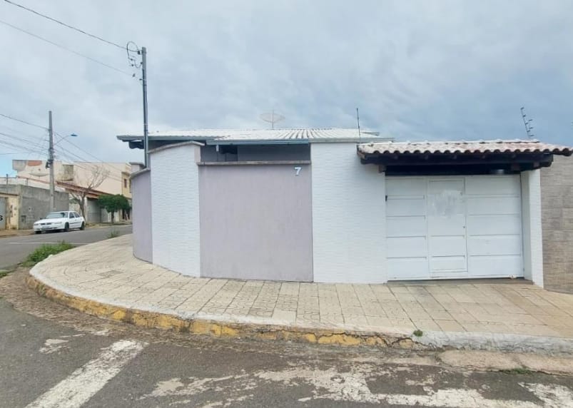 Imobiliária Freitas Neto em Alfenas - Rua Contagem, 7 - RESIDENCIAL OLIVEIRA